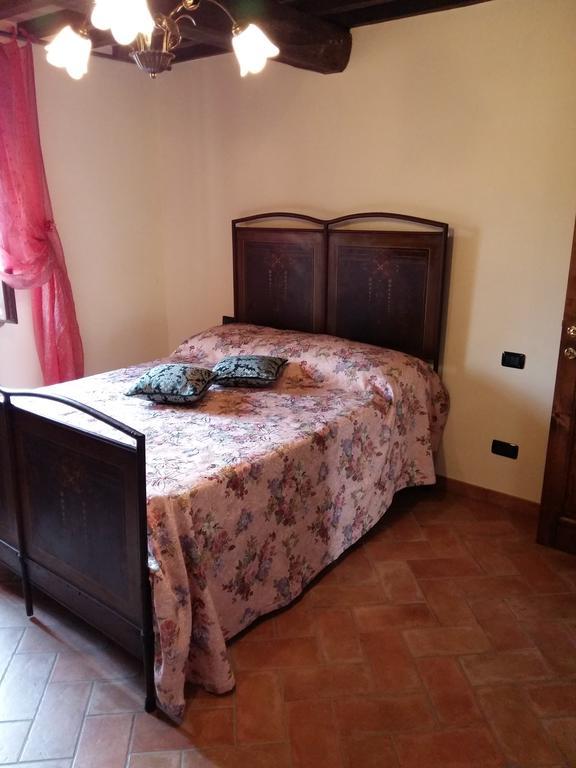 Agriturismo Il Melo Valfabbrica Εξωτερικό φωτογραφία