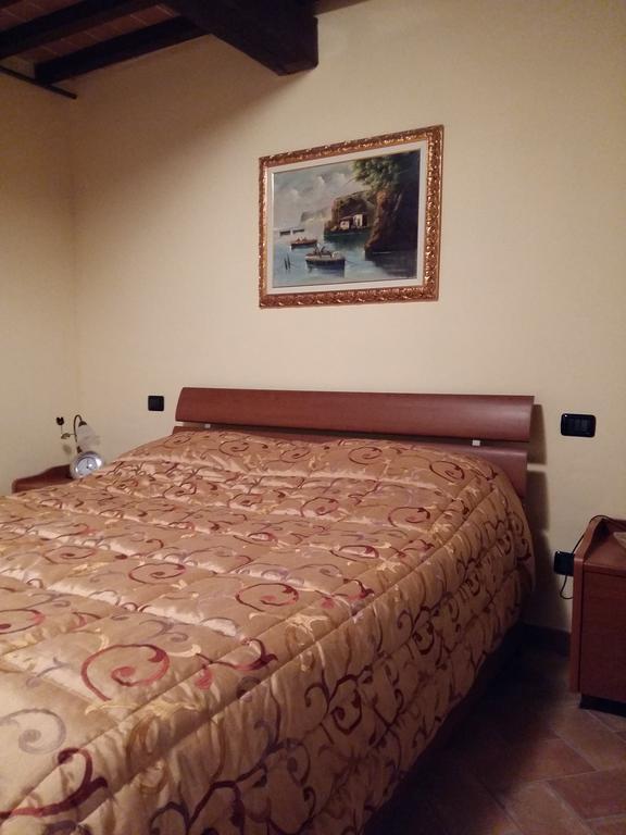 Agriturismo Il Melo Valfabbrica Εξωτερικό φωτογραφία